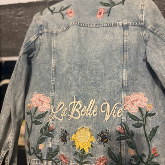 H&M Light Blue Embroidered Jean Jacket - Picture 2 of 2